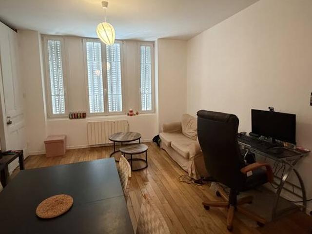 Location Appartement Autoroute de la Saône et du Rhône, Villeurbanne