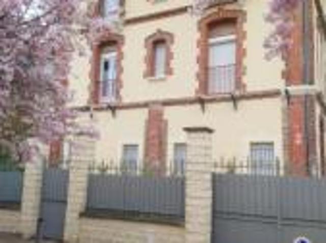 location appartement auxerre 1 pièce 24 m2 yonne 89000 396 € / mois