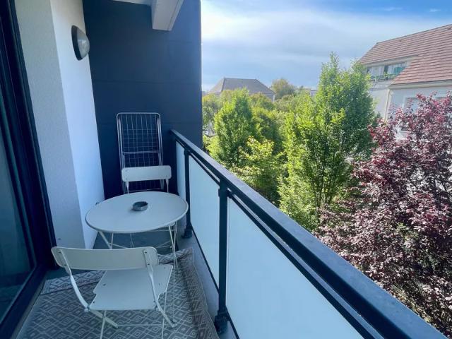 Location Appartement Avenue Camille Desmoulins, Livry Gargan