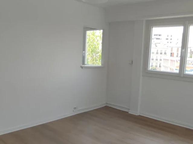 Location Appartement Avenue Camille Pelletan, Marseille