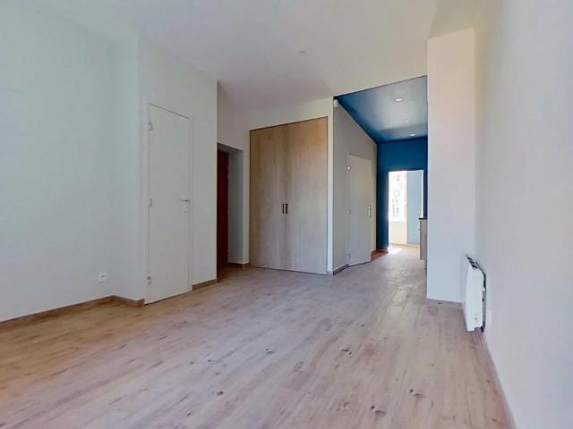 Location Appartement Avenue Camille Rousset, Bron