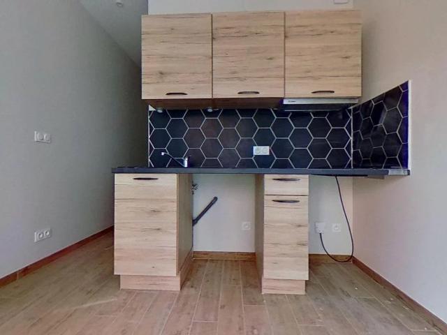 Location Appartement Avenue Camille Rousset, Bron