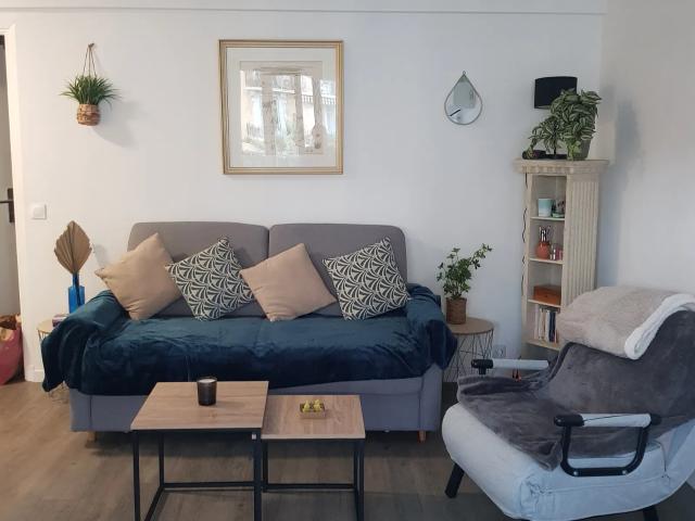 Location Appartement Avenue Caravadossi, Nice