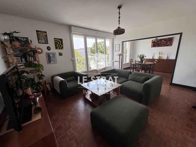 Location Appartement Avenue Charlemagne, Caen
