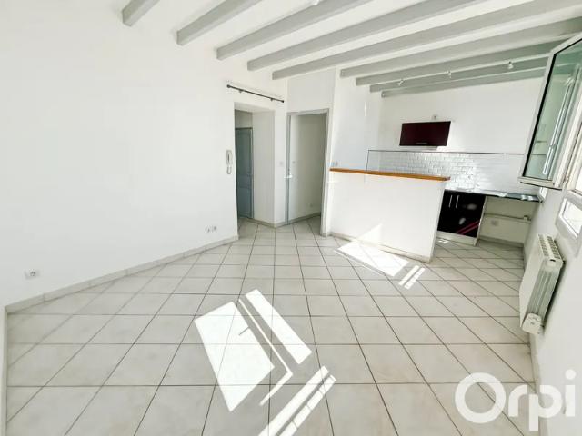 Location Appartement Avenue Charles de Gaulle, Orange