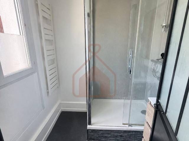 Location Appartement Avenue Charles Gide, Le Kremlin Bicêtre