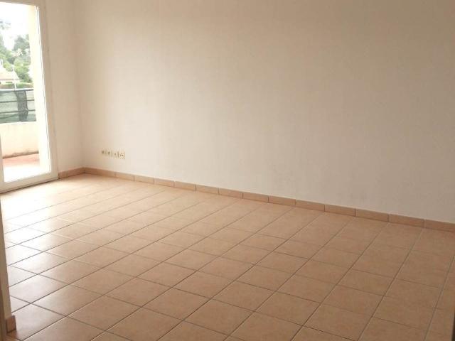 Location Appartement Avenue Claude Bernard, Carcassonne