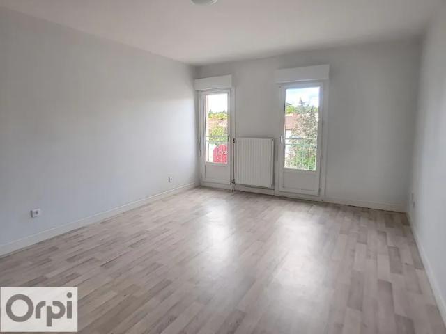 Location Appartement Avenue Albert Thomas, Montluçon