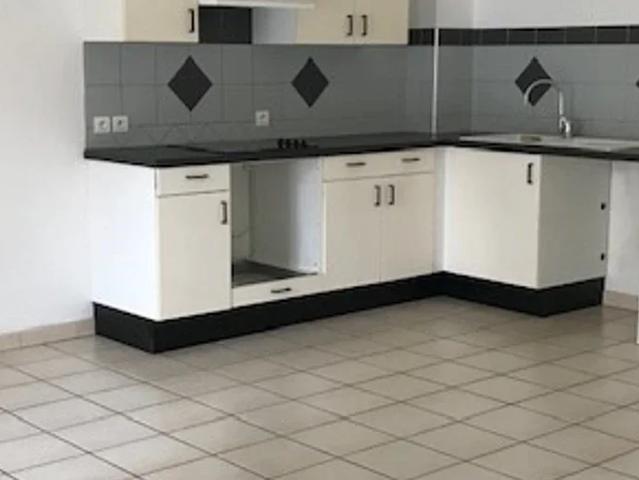 Location Appartement Avenue Alexis Godillot, Hyères