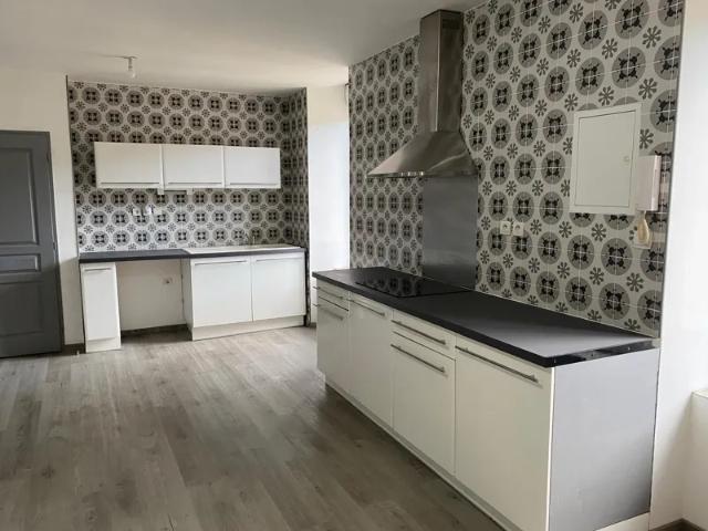 Location Appartement Avenue Alphonse Peyric, Bessèges