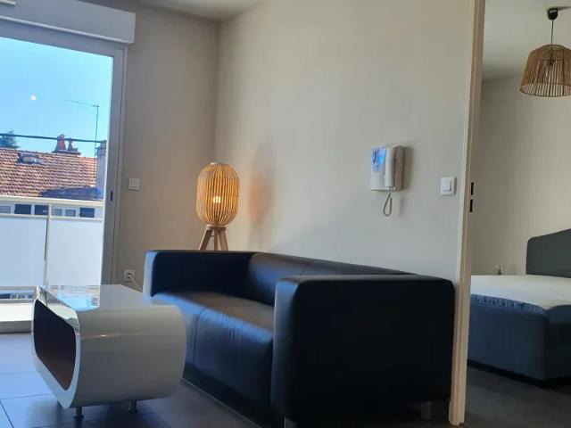 Location Appartement Avenue Aristide Briand, Mérignac