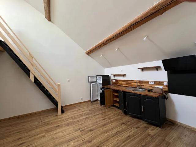 Location Appartement Avenue Aristide Briand, Saint Jean d'Angély