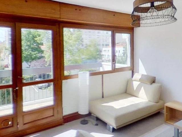 Location Appartement Avenue Auguste Blanqui, Villeurbanne