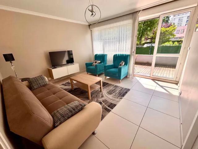 Location Appartement Avenue Auguste Blanqui, Villeurbanne