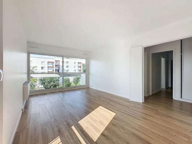 Location Appartement Avenue Bernard Halpern, Créteil