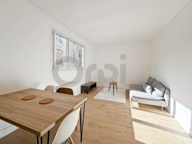 Location Appartement Avenue Gambetta, Paris