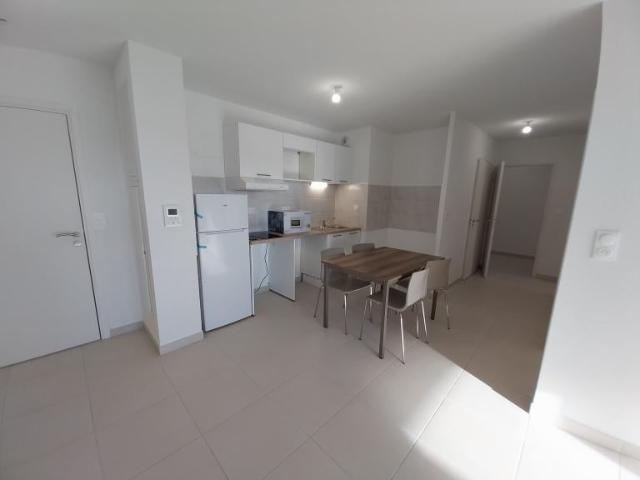 Location Appartement Avenue Georges Clemenceau, Béziers