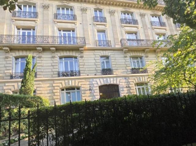 Location Appartement Avenue Georges Mandel, Paris