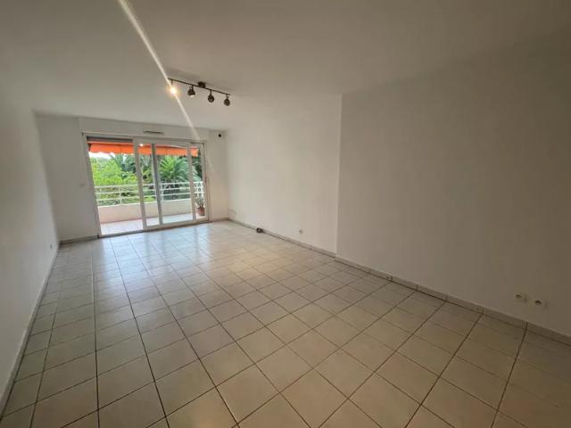 Location Appartement Avenue Docteur Julien Lefebvre, Villeneuve Loubet