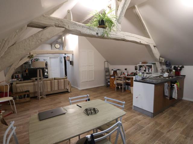 Location Appartement Avenue Dauphine, Orléans
