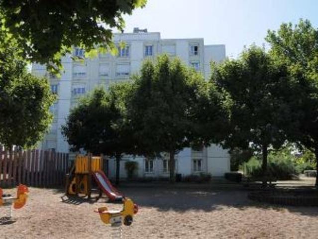 Location Appartement Avenue d'Alsace Lorraine, Issoudun