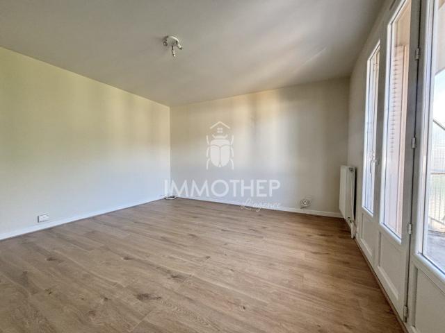 Location Appartement Avenue Danielle Casanova, Échirolles