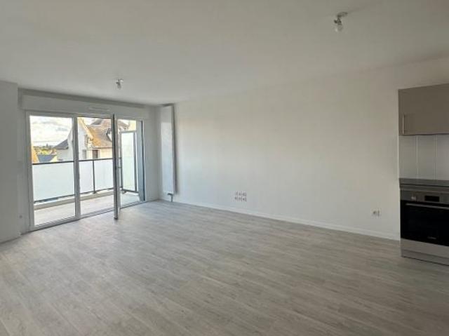 Location Appartement Avenue de Coti, Cormelles le Royal