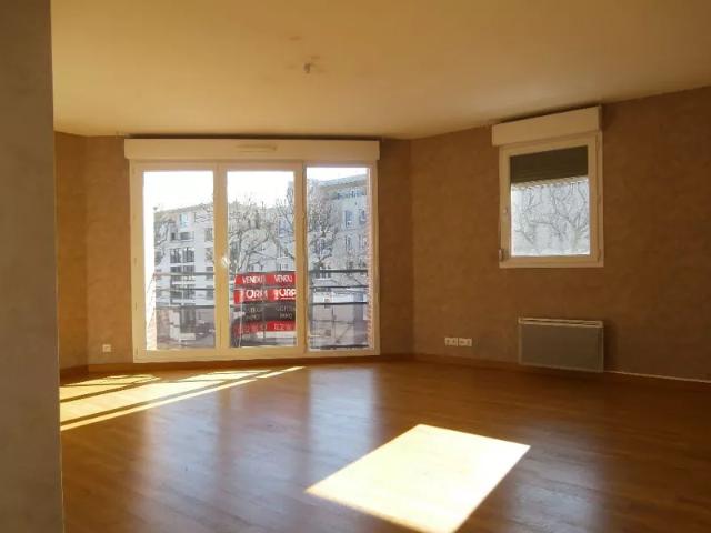 Location Appartement Avenue de Caen, Rouen