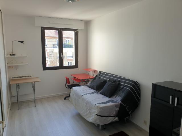 Location Appartement Avenue de Château du Loir, Courbevoie