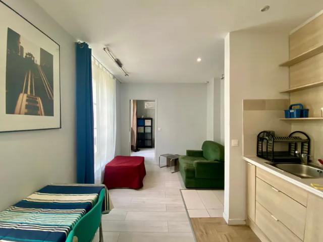 Location Appartement Avenue de Clichy, Paris