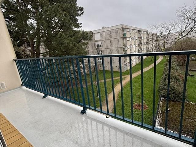 Location Appartement Avenue de Guyenne, Rennes