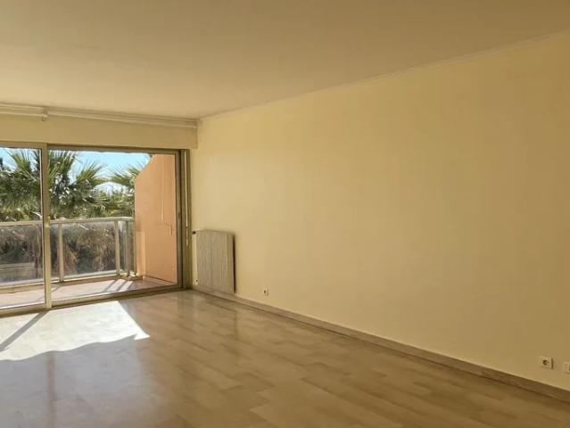 Location Appartement Avenue de Fabron, Nice