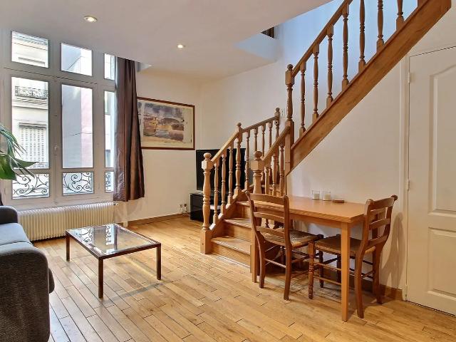 Location Appartement Avenue de Friedland, Paris