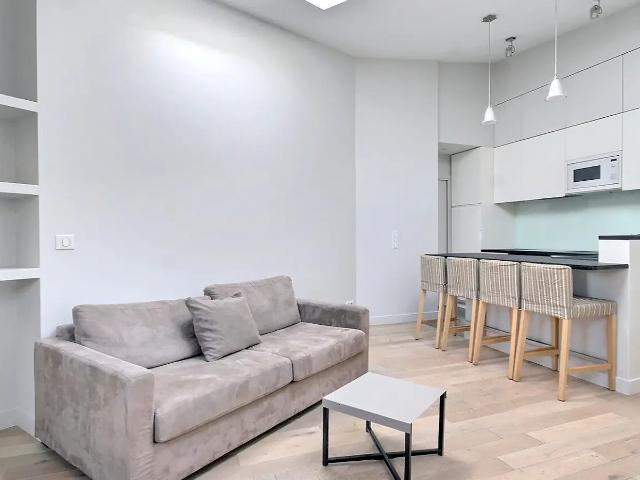 Location Appartement Avenue de Friedland, Paris