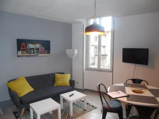 Location Appartement Avenue de l’Ermitage, Agen
