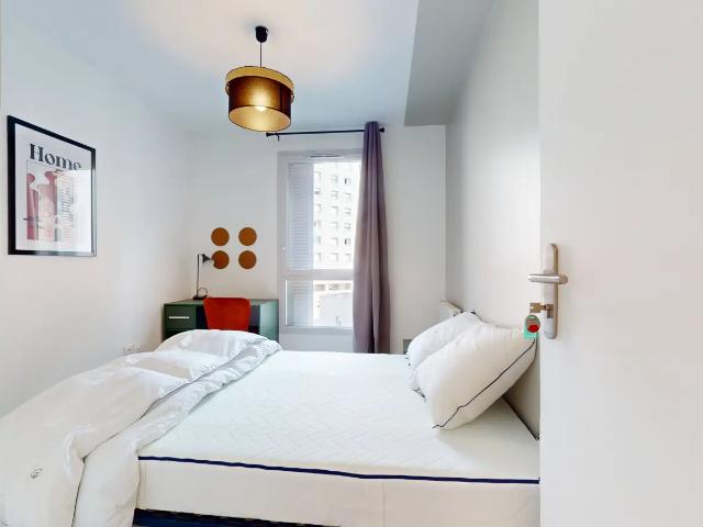 Location Appartement Avenue de la Commune de Paris, Nanterre