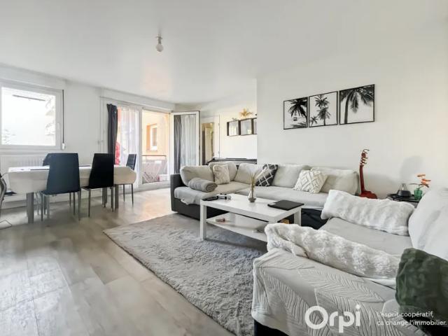 Location Appartement Avenue de la Constellation, Cergy