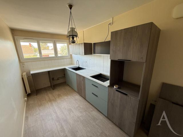 Location Appartement Avenue de La Châtre, Châteauroux