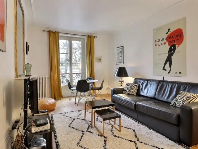 Location Appartement Avenue de la Bourdonnais, Paris