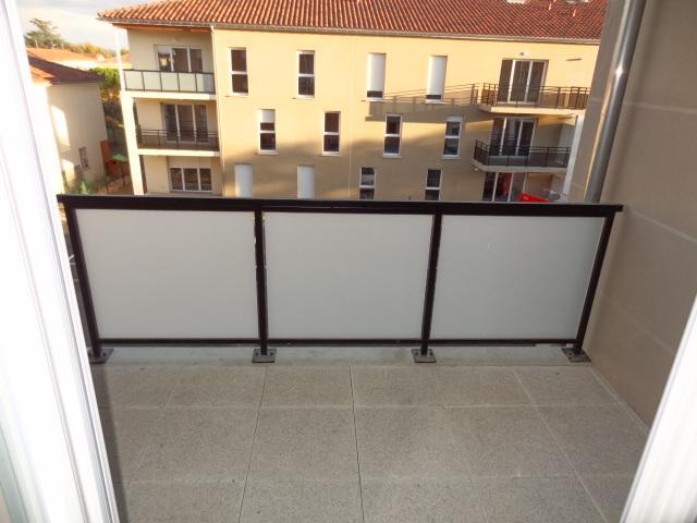 Location Appartement Avenue de la Bourgade, Frouzins