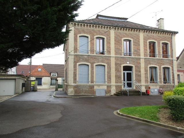 Location Appartement Avenue de la Gare, Villenauxe la Grande