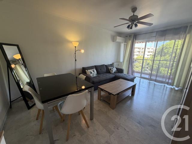 Location Appartement Avenue de la Gare, Cagnes sur Mer