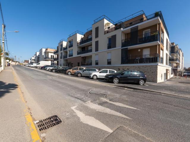 Location Appartement Avenue de la Division Leclerc, Ballainvilliers