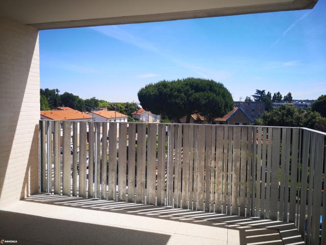 Location Appartement Avenue de la Juncasse, Toulouse