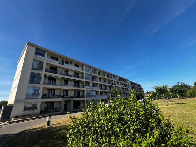 Location Appartement Avenue de la Liberté, Nîmes