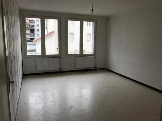 Location Appartement Avenue de la Libération, Valence