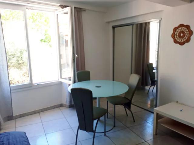 Location Appartement Avenue de la Libération, La Farlède