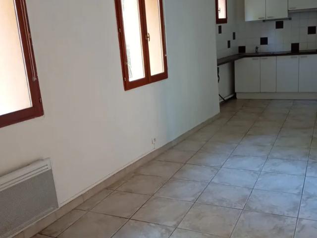 Location Appartement Avenue de la Libération, La Farlède
