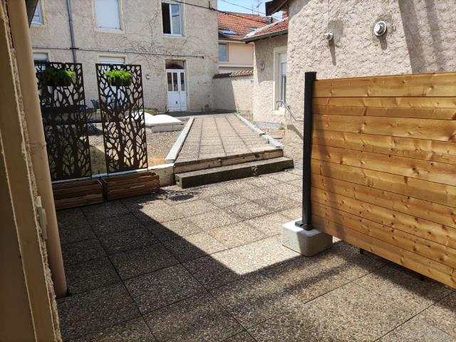 Location Appartement Avenue de la Libération, Le Coteau