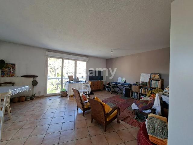 Location Appartement Avenue de la Libération, Sisteron
